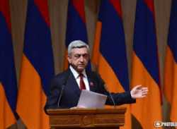 Ո՞վ է տեսել, որ սեփական տան խոհանոցն ու պատշգմաբը ուրիշի տան Hayeli